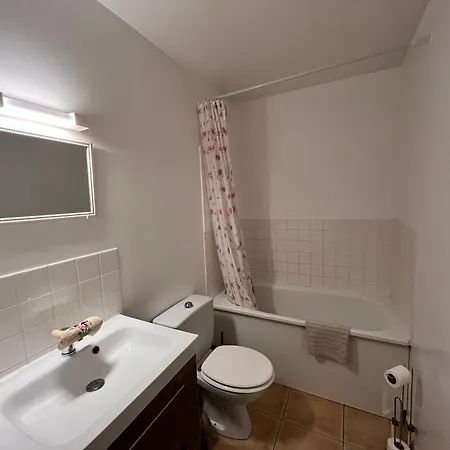 Vue Sur Jardins - Confort Proche Apartment *